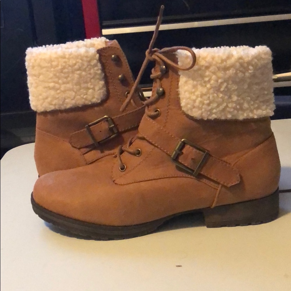 Women’s Wool Ankle Boots